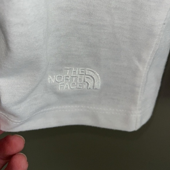 EXCELLENT CONDITION WOMEN’S THE NORTH FACE POLYESTER LONG SLEEVE TEE SHIRT - Picture 6 of 7